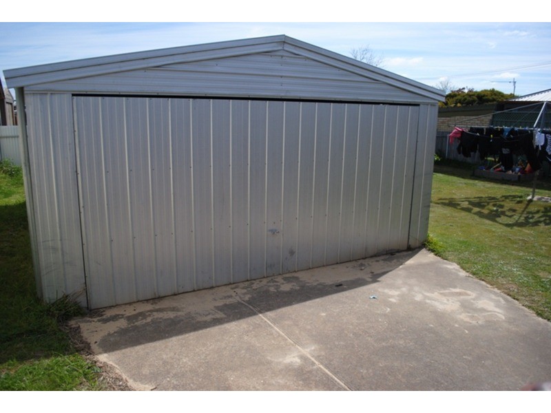 5 Gearing Street, Maryborough VIC 3465