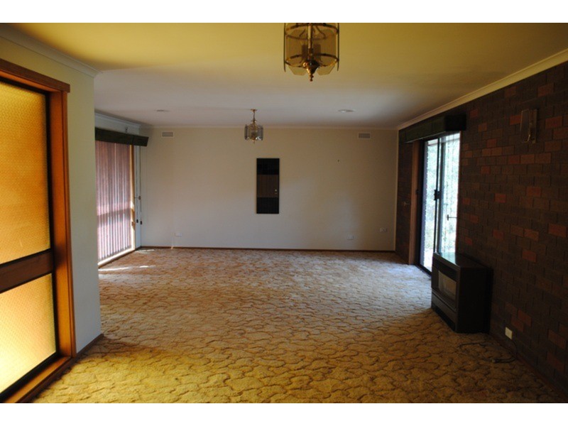 120 Majorca Road, Maryborough VIC 3465