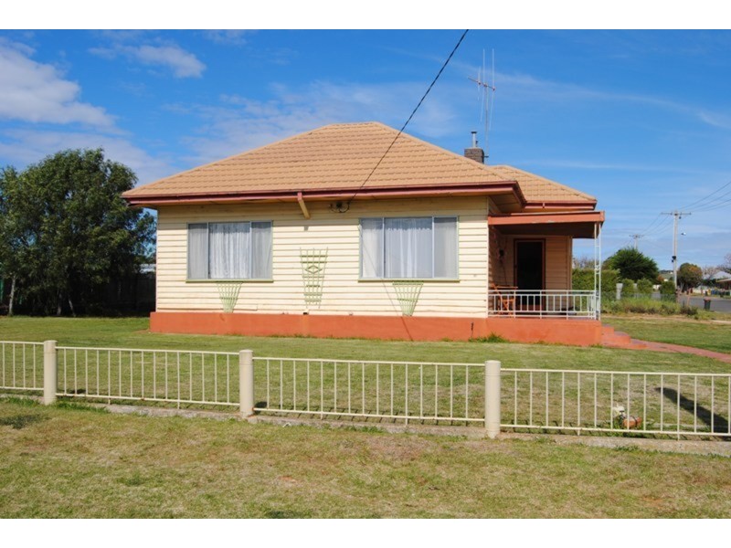 21 Wills Street, Maryborough VIC 3465
