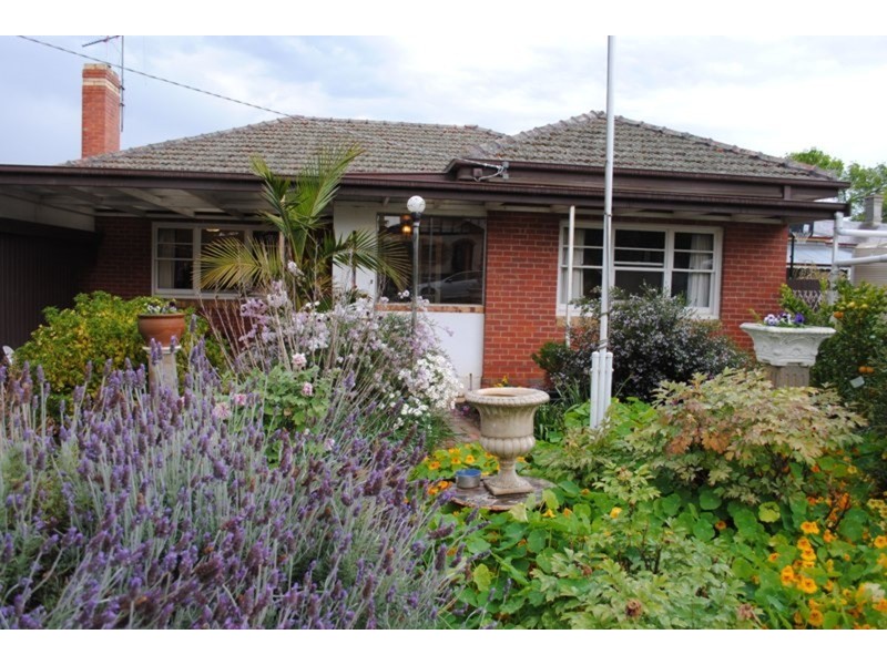 36 Barkly Street, Maryborough VIC 3465