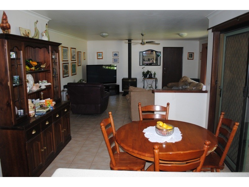 5825 Ballarat Road, Maryborough VIC 3465