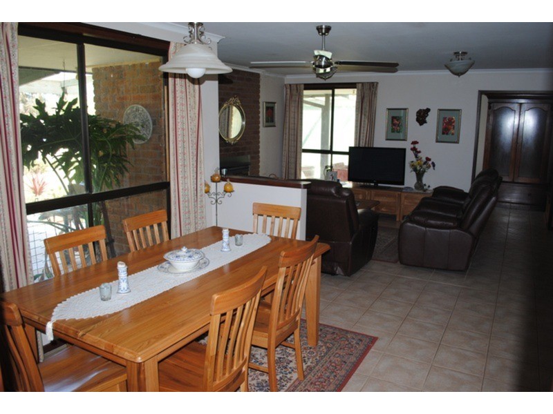 5825 Ballarat Road, Maryborough VIC 3465