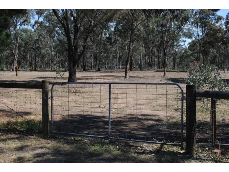 5825 Ballarat Road, Maryborough VIC 3465