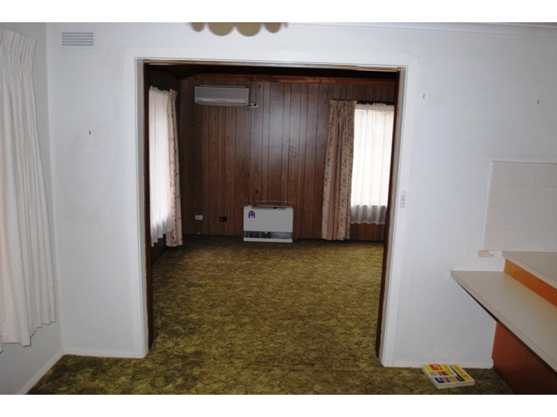 2/9 Holden Street, Maryborough VIC 3465