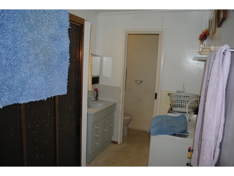 21 Mountain View Street, Avoca VIC 3467