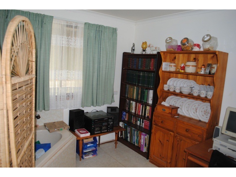 21 Mountain View Street, Avoca VIC 3467