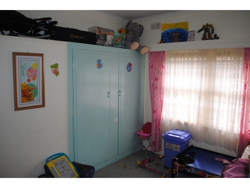 5 Whittaker  Street, Maryborough VIC 3465