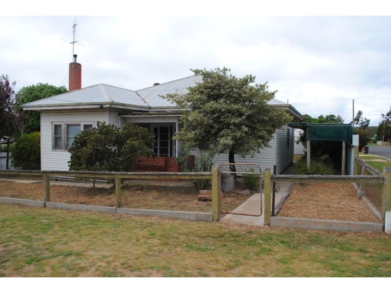 12 Victoria Street, Maryborough VIC 3465