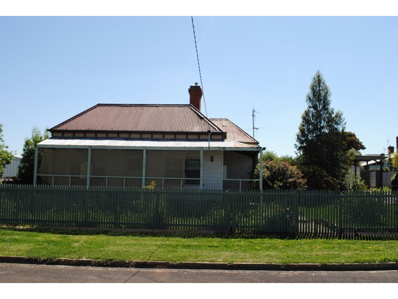3 Carrick Street, Maryborough VIC 3465
