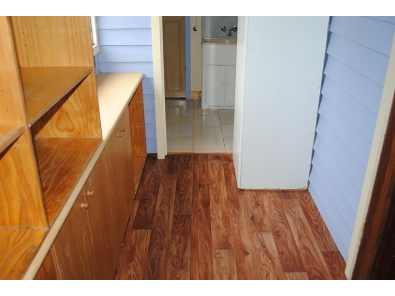 10 Lowenstein Street, Maryborough VIC 3465