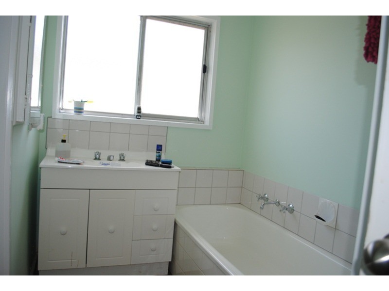 27 Barr Street, Maryborough VIC 3465