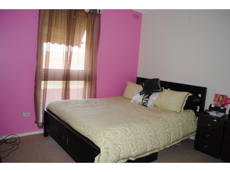 26 Poole Street, Maryborough VIC 3465