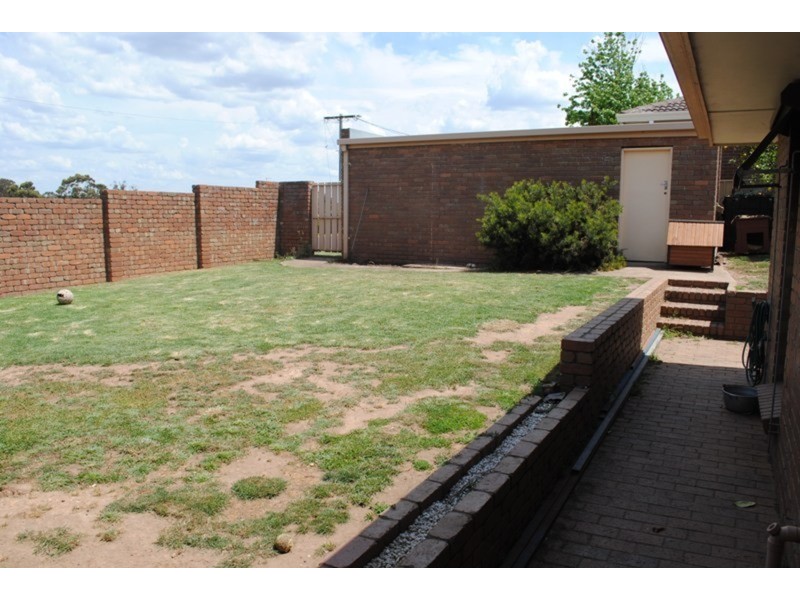 26 Poole Street, Maryborough VIC 3465