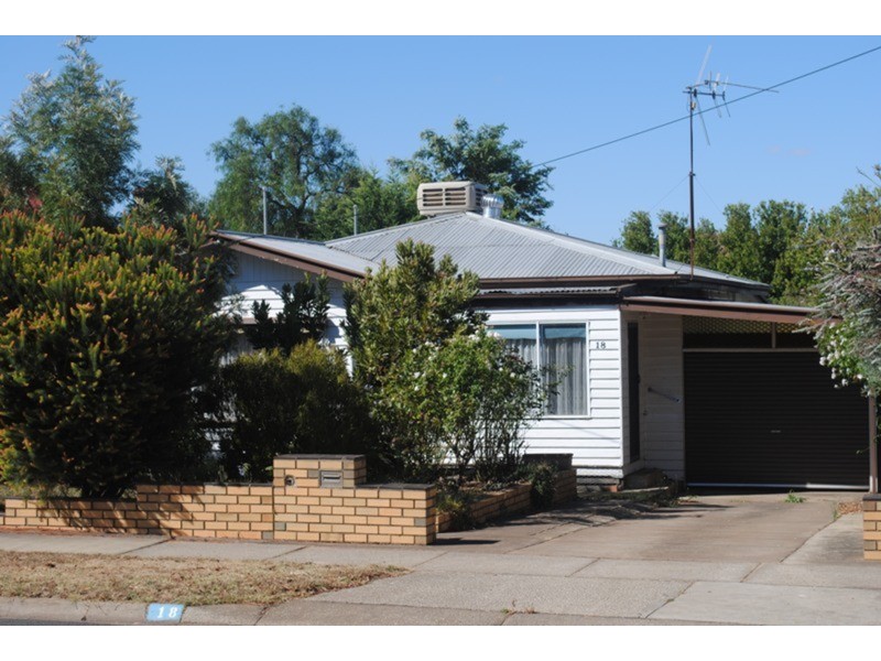 18 Inkerman Street, Maryborough VIC 3465