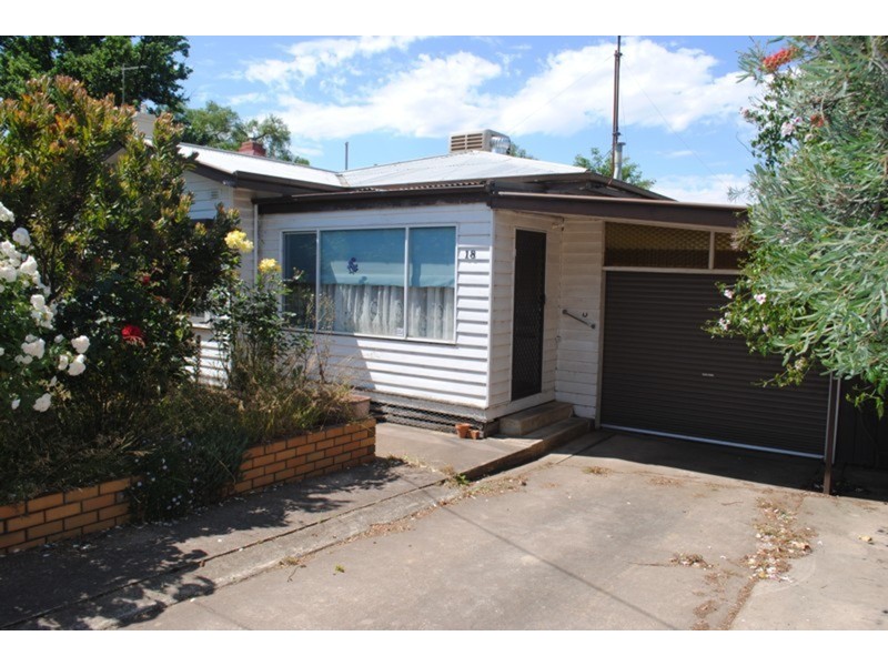 18 Inkerman Street, Maryborough VIC 3465