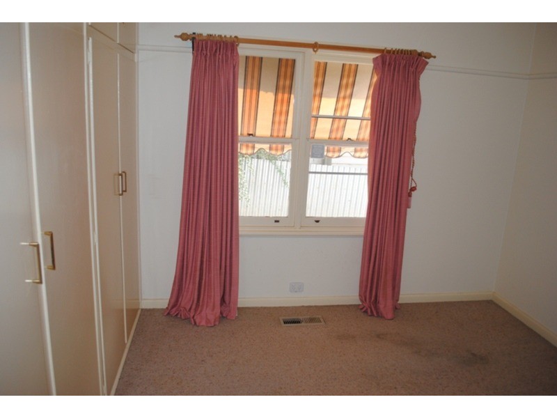 18 Inkerman Street, Maryborough VIC 3465