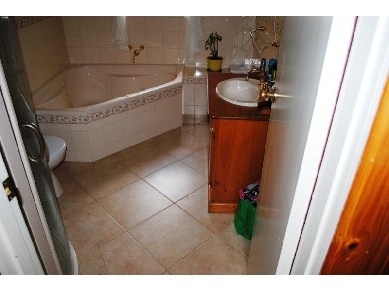 7 Lowenstein Street, Maryborough VIC 3465