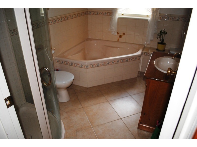 7 Lowenstein Street, Maryborough VIC 3465