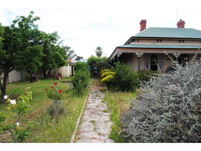 7 Lowenstein Street, Maryborough VIC 3465