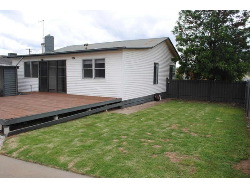 76 Park  Road, Maryborough VIC 3465