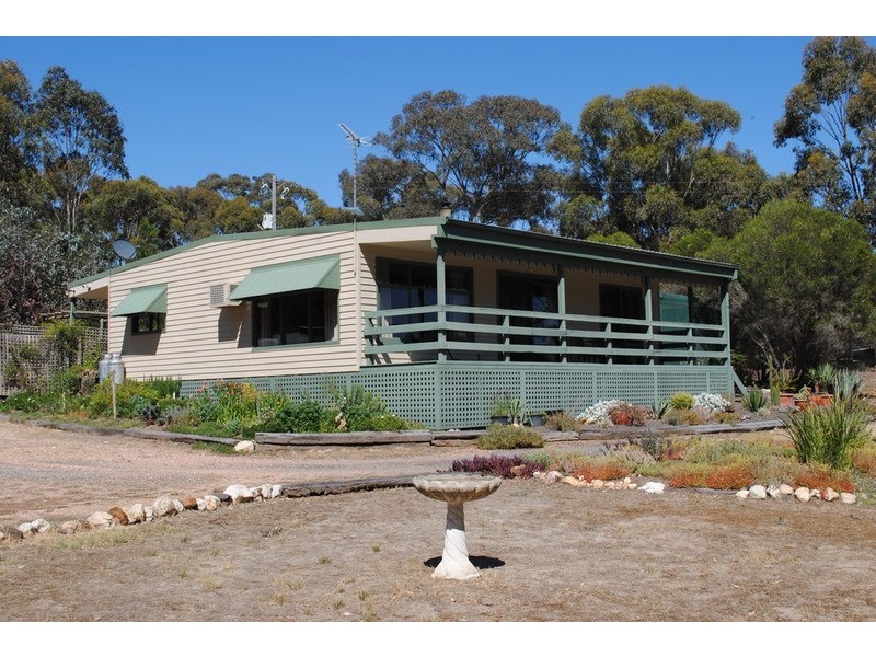 74 Dehnerts  Road, Maryborough VIC 3465