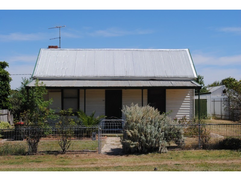 49 Gillies Street, Maryborough VIC 3465