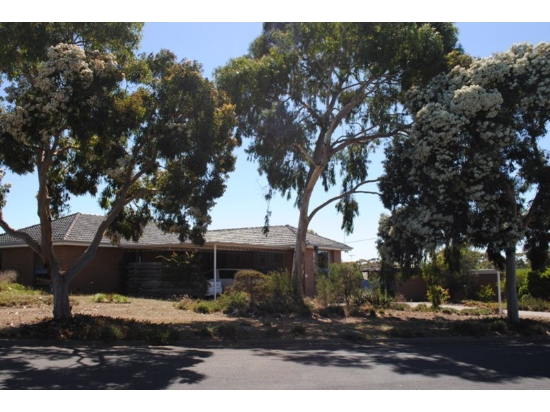 50 Laidman Street, Maryborough VIC 3465