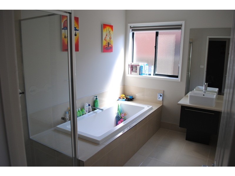 5 Hosken  Street, Maryborough VIC 3465