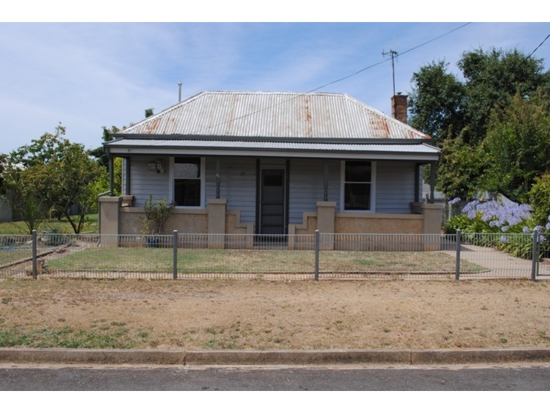23 Higham Street, Maryborough VIC 3465