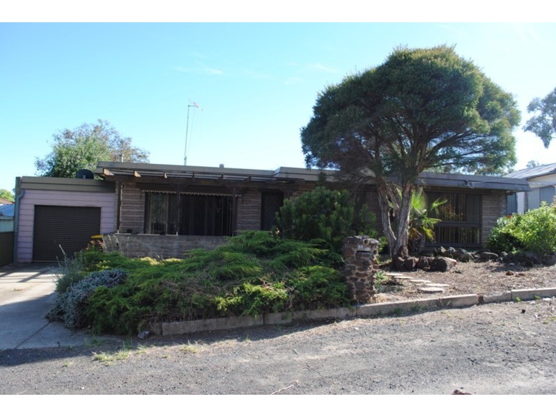 39 Carrick Street, Maryborough VIC 3465