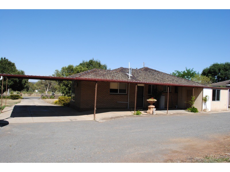 12-14 McCallum Street, Carisbrook VIC 3464