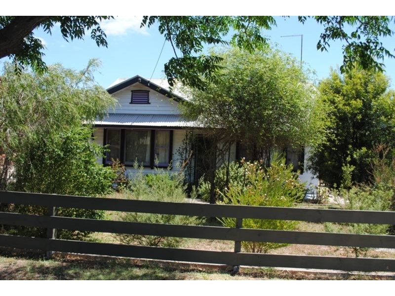 37 Burke Street, Maryborough VIC 3465