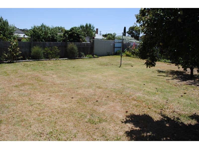 37 Burke Street, Maryborough VIC 3465
