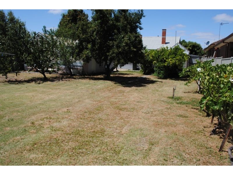 37 Burke Street, Maryborough VIC 3465