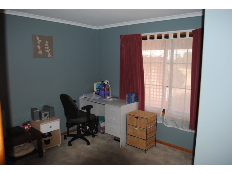 9 George Cook  Drive, Maryborough VIC 3465