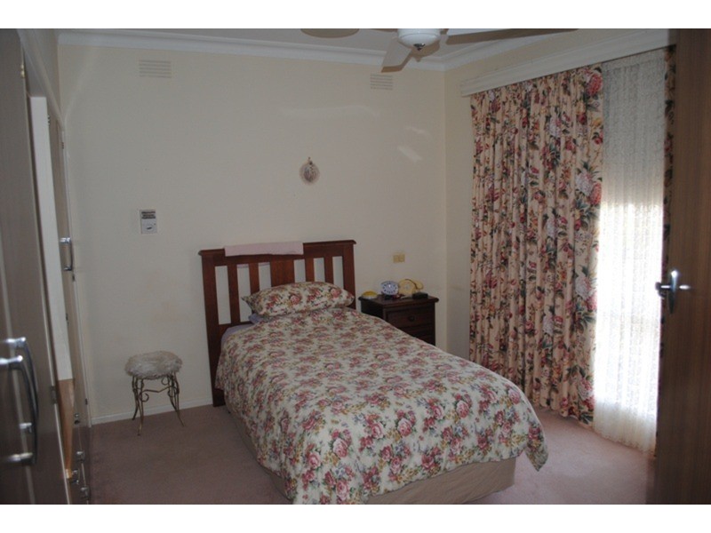 12 Campbell Street, Maryborough VIC 3465