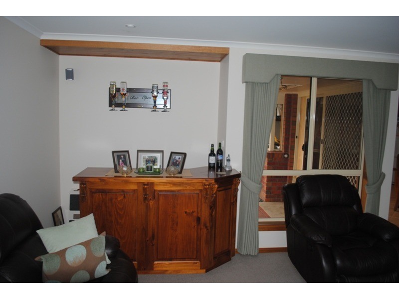 6 Collins Court, Maryborough VIC 3465