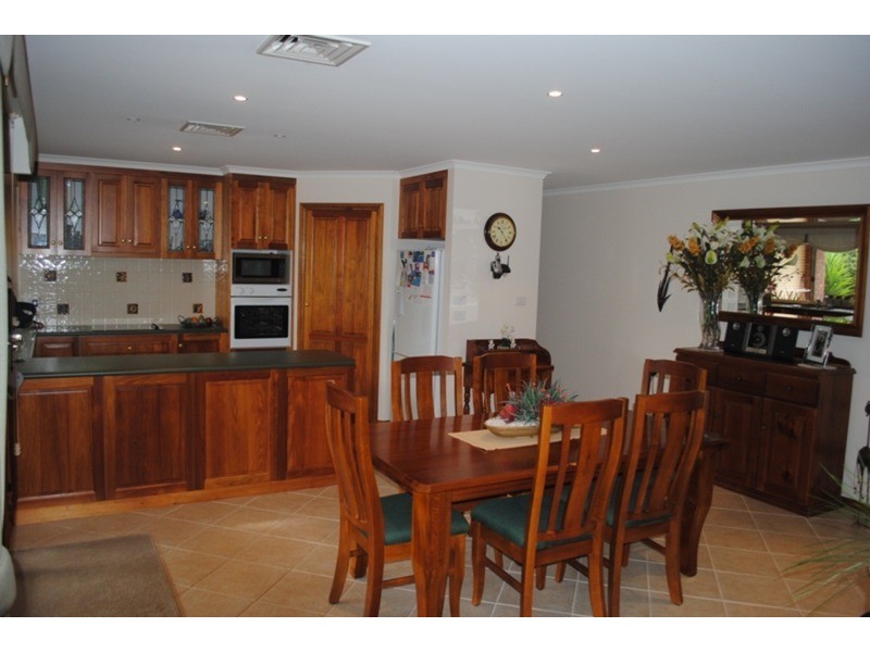 6 Collins Court, Maryborough VIC 3465