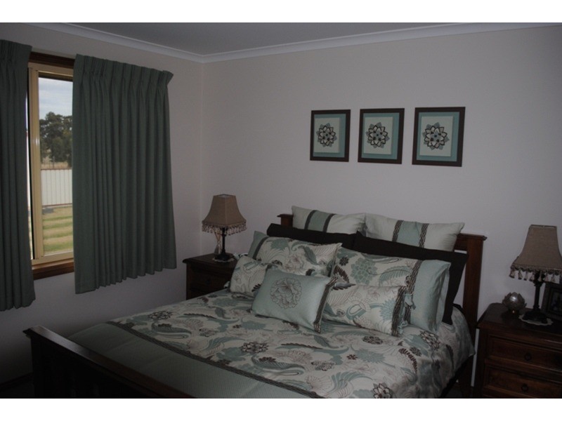 6 Collins Court, Maryborough VIC 3465