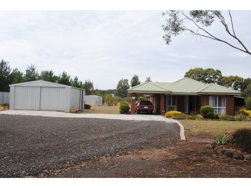 1 Collins  Court, Maryborough VIC 3465