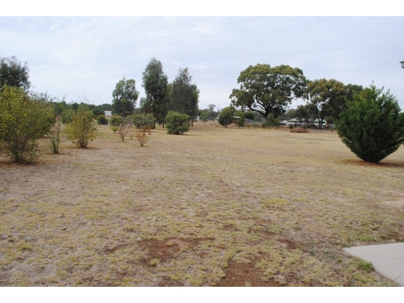 1 Collins  Court, Maryborough VIC 3465