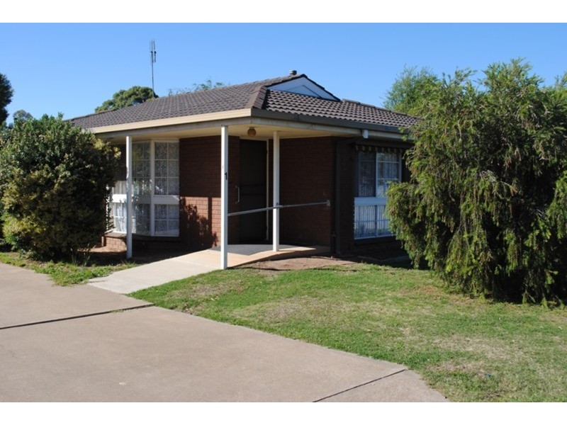 1/112 Park Road, Maryborough VIC 3465