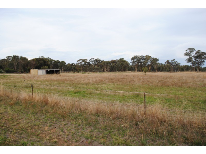 6 Churchill Court, Maryborough VIC 3465