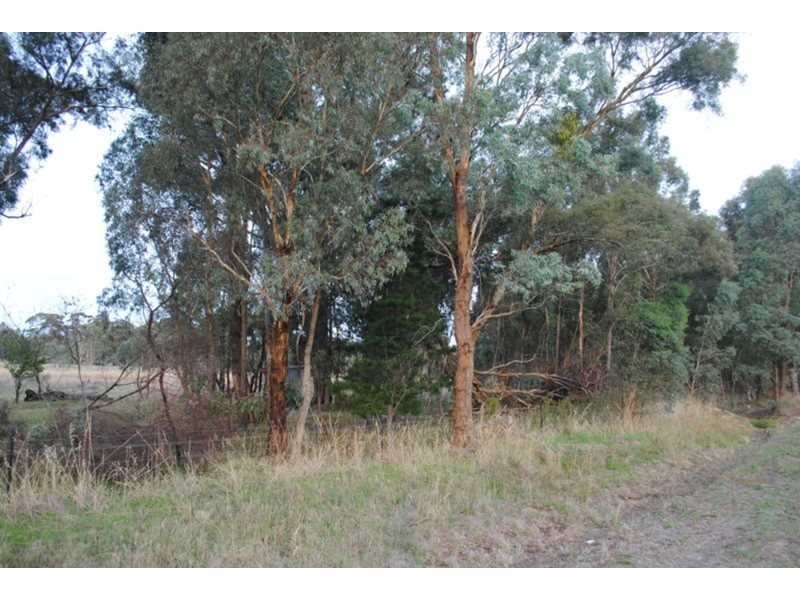 6 Churchill Court, Maryborough VIC 3465