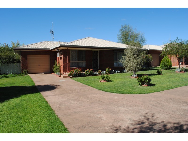 4/7 Crimea  Street, Maryborough VIC 3465