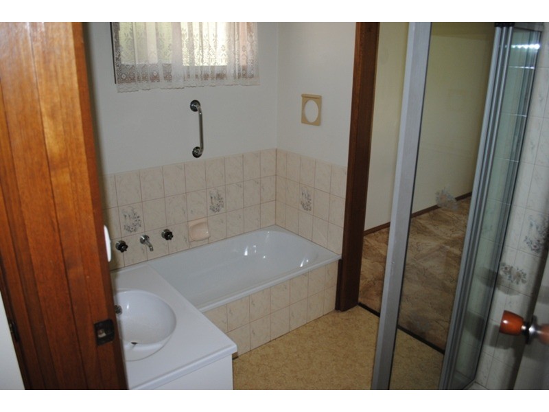 4/7 Crimea  Street, Maryborough VIC 3465