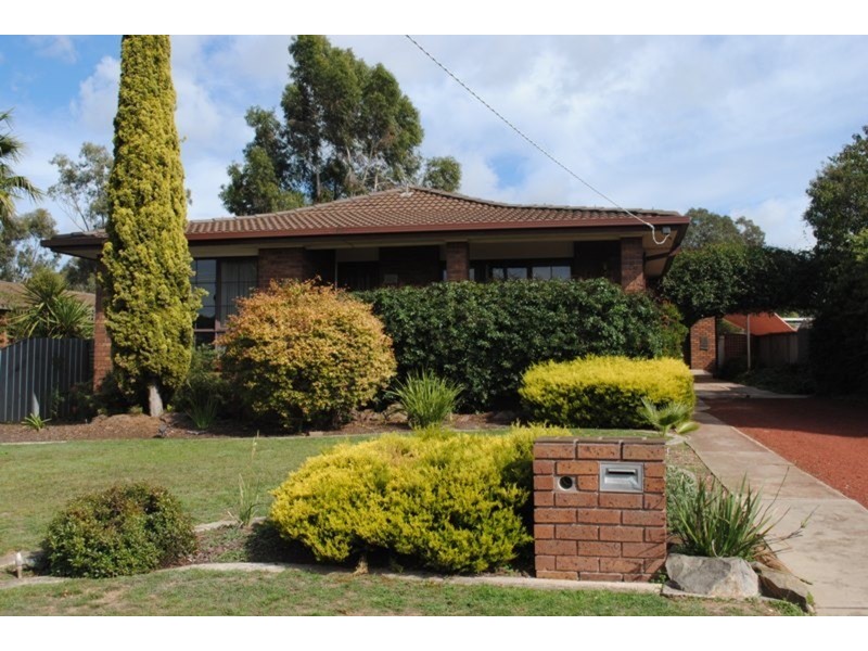 12 Ironbark Drive, Maryborough VIC 3465