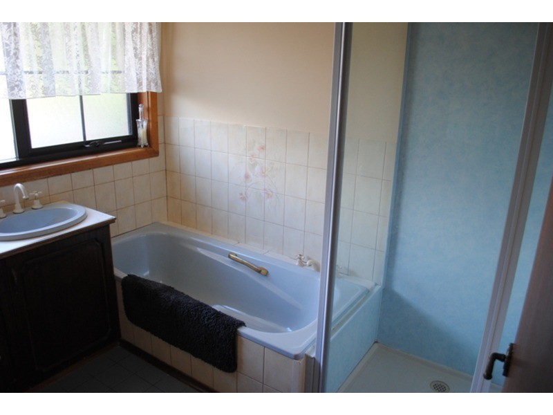 12 Ironbark Drive, Maryborough VIC 3465