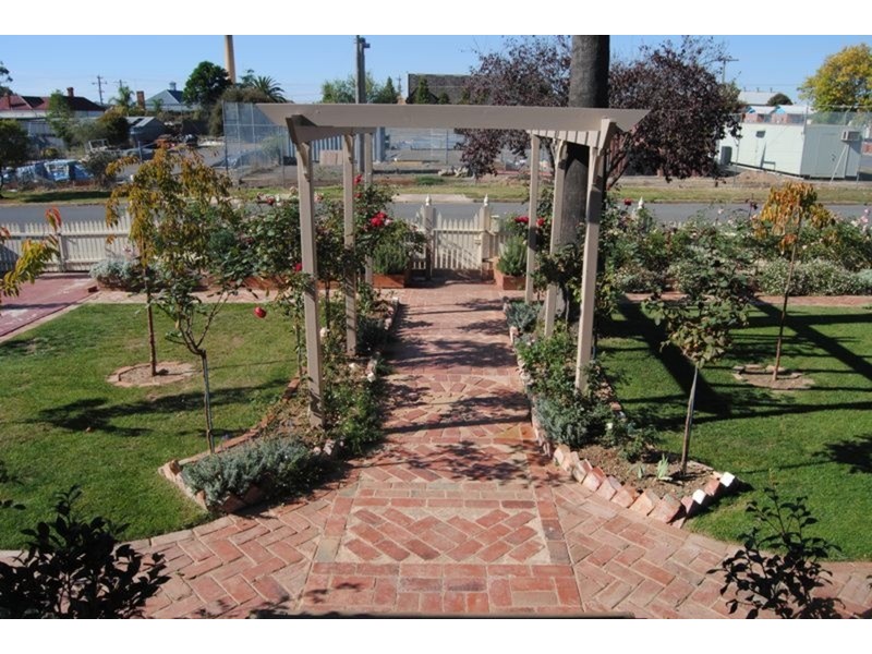 51 Raglan Street, Maryborough VIC 3465