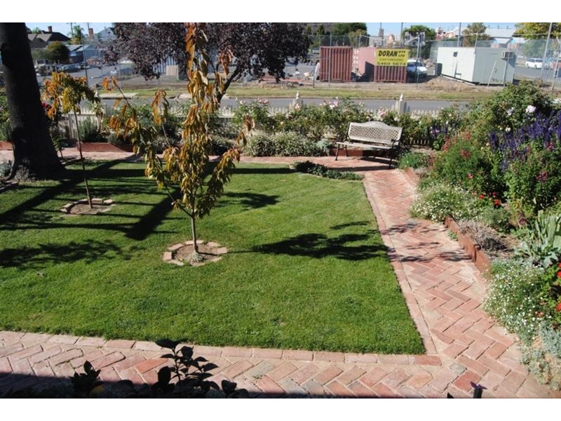 51 Raglan Street, Maryborough VIC 3465